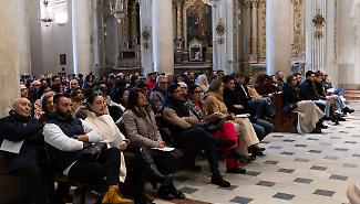 Vittoria, il futuro dei fidanzati benedetto dalla Chiesa