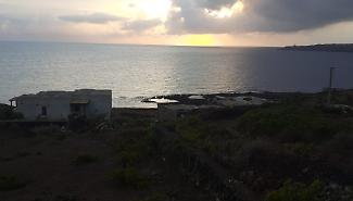 Pantelleria in ginocchio: collegamenti saltati, imprese al collasso e appello urgente a regione e governo