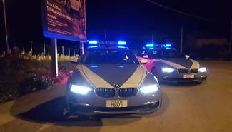 Droga, pistola e munizioni in casa nonostante i domiciliari: arrestato dalla Squadra Mobile