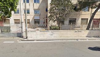 Incendio in capannone abbandonato a Catania: chiuso oggi per precauzione il plesso di via Plaia dell'istituto comprensivo Dusmet Doria