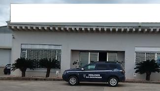 Comiso, tentato furto in un'azienda siderurgica: ladri messi in fuga