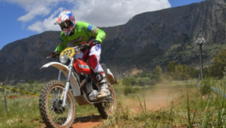 Malore durante la gara di motocross, muore un pilota a Terrasini