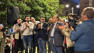 Mirello Crisafulli incorona Fabio Venezia: &laquo;Tocca a te guidare l'alternativa al centrodestra&raquo;. E sul palco c'&egrave; Miccich&egrave;