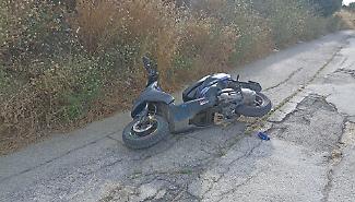 Strade-trappola a Villaseta: studentessa in scooter cade in una buca e finisce in ospedale