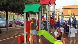 Giardino Collodi riapre a Solarino: nuovo parco giochi tra sicurezza e socialit&agrave;