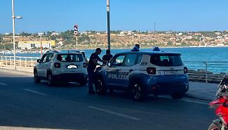 Cocaina nel congelatore e pesce fuorilegge: setacciata Augusta, multe per quasi 10mila euro