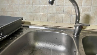 Messina: rubinetti a secco da un mese, la rabbia dei residenti di via Bormida