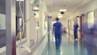 Mangiano ostriche a Capodanno a Canicatt&igrave; e finiscono in prognosi riservata per una intossicazione di botulino