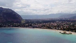 Quale futuro per Mondello: i bandi e le idee sul tavolo per la prossima stagione