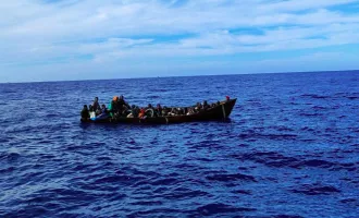 Sbarco a Lampedusa: 35 migranti soccorsi, hotspot di Imbriacola al limite con 243 ospiti