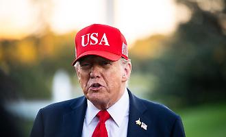 Trump sposta la pressione su Cuba e minaccia il taglio del petrolio venezuelano: in Venezuela cresce l'attesa per i prigionieri italiani