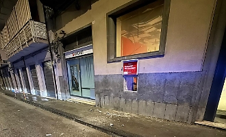 Furto con spaccata al bancomat dell'Unicredit di Palagonia: in azione tre banditi in tuta mimetica