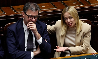 Manovra, doppia stretta in arrivo sulle pensioni anticipate: ecco cosa succede a chi ci andr&agrave; dal 2032