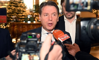Giuseppe Conte a Giorgia Meloni: &laquo;Se la corruzione ti fa schifo azzera la giunta siciliana&raquo; Tutti i politici isolani con guai giudiziari