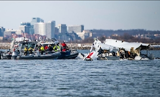 &ldquo;Abbiamo sbagliato&rdquo;: gli Stati Uniti riconoscono la responsabilit&agrave; per la collisione aerea sul Potomac che ha ucciso 67 persone