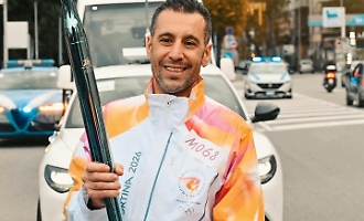 Fiamma olimpica: Nibali nella sua Messina ultimo tedoforo della Sicilia. Il video