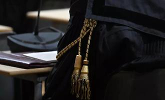 Cambia sesso a 13 anni: &egrave; il caso di transizione pi&ugrave; giovane in Italia