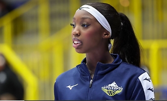 &ldquo;Ho giocato in casa e non mi sono sentita a casa. Tanti insulti razzisti dal pubblico&rdquo;: il grido di Adhu Malual scuote la pallavolo italiana