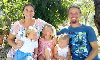 La famiglia del bosco, il ricongiungimento fra genitori e figli appare ancora lontano: &laquo;I bimbi sono le vittime autentiche&raquo;