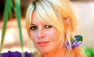 Una vita tra amori travolgenti e cuori infranti, scandali e tormenti