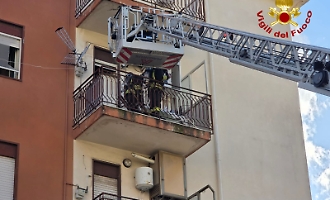 Messina, incendio in abitazione: muore 78enne