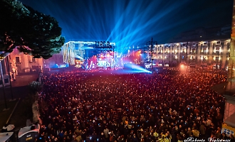 Capodanno in Sicilia, tutti gli appuntamenti gratuiti nelle piazze. Diversi big della musica italiana in concerto, dj set e fuochi
