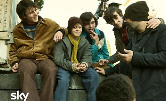 Gomorra torna alle origini: su Sky debutta il prequel che racconta la nascita di un mito criminale