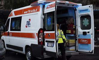 Malore in A29, camionista 42enne muore dopo essersi accostato: la prontezza dei soccorsi evita incidenti