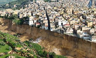 Niscemi, l'appalto fantasma dietro la frana da 350 milioni di metri cubi