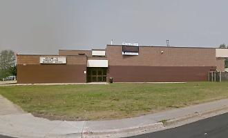 Canada, sparatoria a scuola: l'omicida si uccide, ma prima fa 9 morti e 27 feriti. L'allerta: &laquo;Attenti a una donna coi capelli castani&raquo;