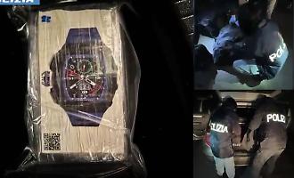 Stavano scaricando 90 chili di cocaina: arrestati due narcos a Librino