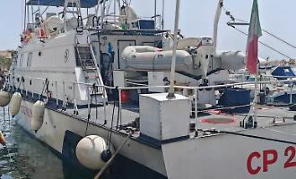 Naufraga una barca al largo di Lampedusa: disperso un bimbo della Sierra Leone