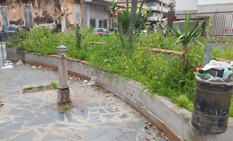 Degrado in piazza Gianbattista Pergolesi