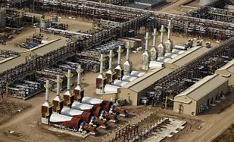 La guerra in Iran mette in crisi il petrodollaro: il petroyuan &egrave; alle porte?