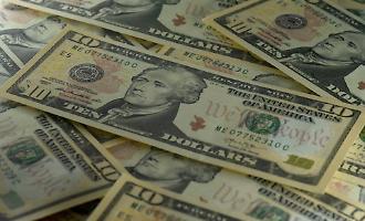 Banconote con la firma di Donald Trump: l'annuncio, senza precedenti, del Dipartimento del Tesoro