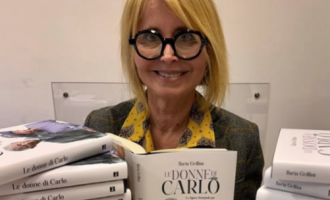 "Carlo e le sue donne", il Re raccontato dallo &ldquo;specchio rosa&rdquo; di Ilaria Grillini