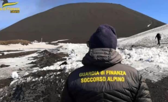 Un turista tedesco muore durante escursione sull'Etna a 3.000 metri