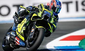 Ai Ogura trionfa ad Assen: podio targato Aprilia con Jorge Martin terzo