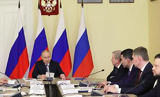 Il fronte interno: la guerra di Putin si combatte svuotando i conti correnti dei russi