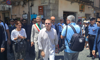 L'ambasciatore americano Tilman Fertitta in Sicilia tra radici isolane e diplomazia