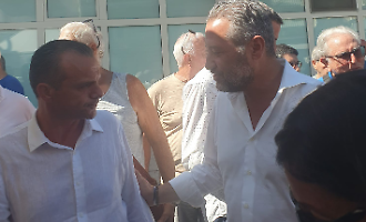 De Luca show a Gela: &laquo;Non ho l'et&agrave; per giocare ai soldatini&raquo; e gelo con Di Paola sul campo largo