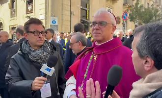 Sant'Agata, l'arcivescovo Renna: &laquo;Ancora una volta &egrave; Sant'Agata ad abbracciare Catania. Lei c'&egrave;&raquo;