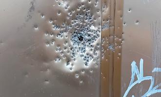 &laquo;Bravata? Non ho paura e non mi rassegno&raquo;: dopo le fucilate parla il parroco dello Zen