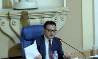 Caltanissetta, in Consiglio comunale la difesa del presidente nella bufera : &laquo;L'interdittiva? Si fa sciacallaggio per un like&raquo;