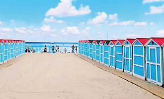 Palermo, l&rsquo;attesa del popolo delle capanne in una Mondello senza Italo Belga, tra societ&agrave; impegnata con i lavori e spiaggia libera