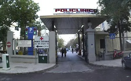 Bimba morta in piscina a Palermo, l'autopsia conferma l'annegamento