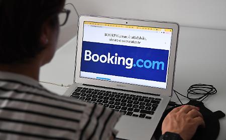 Antitrust avvia istruttoria su Booking.com: 'Partner Preferiti' e 'Partner Preferiti Plus' sotto accusa