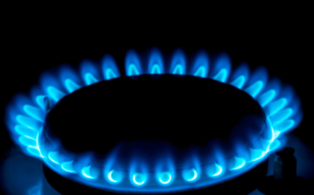 Conflitto Medio Oriente: +70% gas e +60% petrolio, Ue paga 14 miliardi in pi&ugrave;