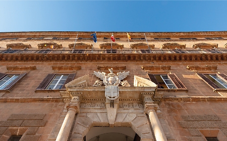 Concorsi alla Regione, l'annuncio natalizio: 322 posti da funzionario