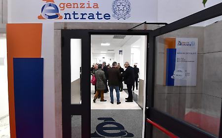 Tregua di agosto da Agenzia delle entrare e in casa Inps, stop a cartelle, verbali, notifiche